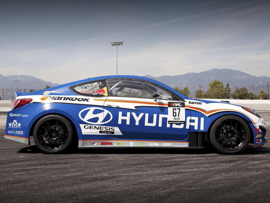  Hyundai Genesis Coupe Formula Drift by RMR 2012 года  (фото 2 из 7)